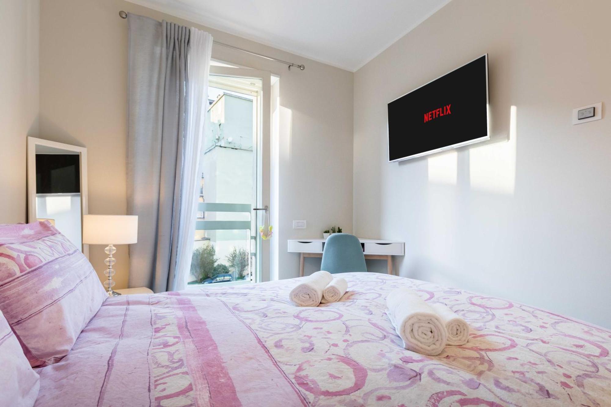 Luxury Apartment - Free Private - Parking Maestri Campionesi 16 Милано Екстериор снимка